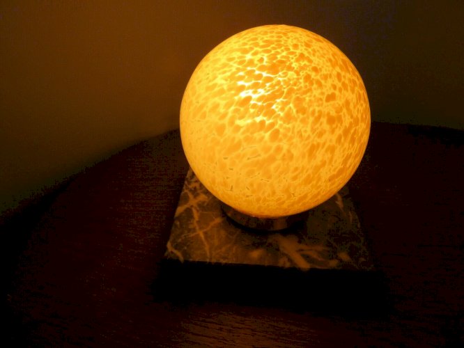 PETITE LAMPE SOCLE EN MARBRE ET VERRE DE CLICHY JAUNE ANNEES 30 40 VINTAGE