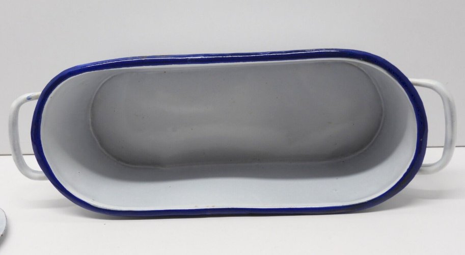 -PETITE POISSONNIERE TOLE EMAILLEE BLANCHE ou USTENSILE DE LABO  déco CUISINE  D