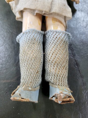 PETITE POUPEE ANCIENNE 10/0 TETE EN PORCELAINE  N°4