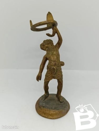 Petite sculpture en bronze de Silene en etat correct