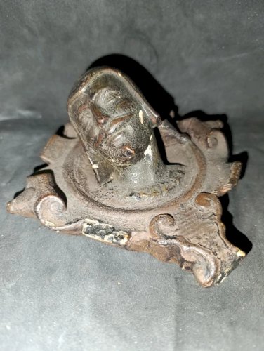 petite sculpture murale en platre ancienne en bon etat