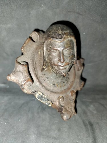 petite sculpture murale en platre ancienne en bon etat