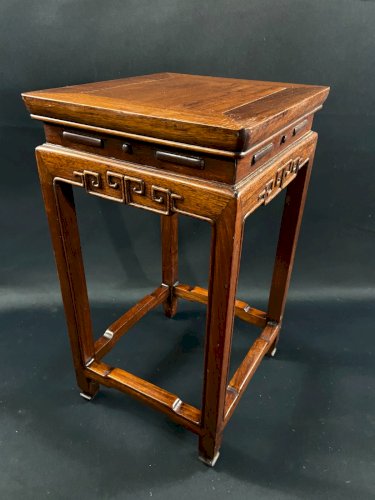 Petite sellette Chine style Ming ou Qing piédestal porte-plante bout de canapé