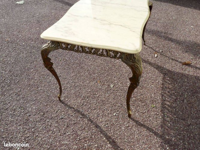 Petite Table basse Marbre et laiton