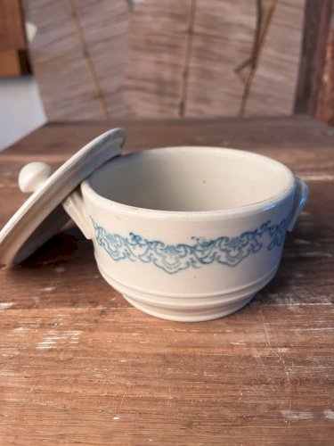 Petite terrine Saint-Uze ancienne