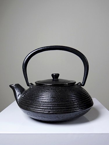 Petite théière en fonte noir Japonaise vintage 400ml