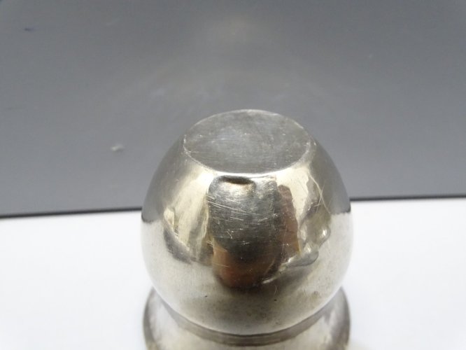 -PETITE TIMBALE ARGENT MASSIF FABRIQUEE AVEC UNE PIECE EN ARGENT