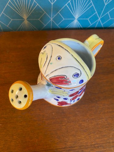 Petite verseuse ancienne, en terre cuite émaillée, école Italienne Romacréa.