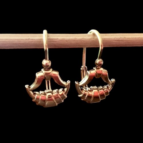 Petites Boucles d’oreille dormeuse -1900 - plaqué or - Ancienne Vintage Charme