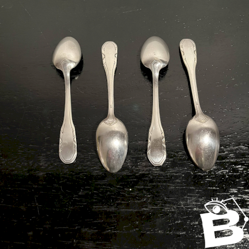 Petites cuillères en argent