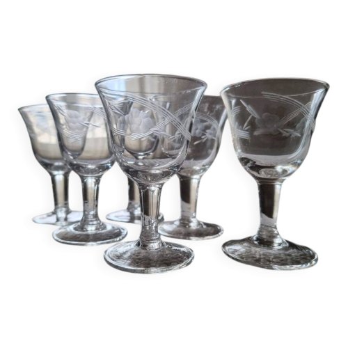 Petits verres à pied