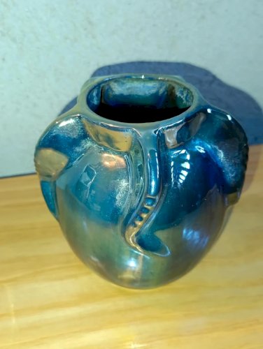 peu courant vase irise en gres signé Rambervillers en bon etat