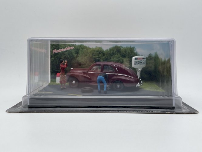 Peugeot 203 N°3 la crevaison 1/43 Altaya