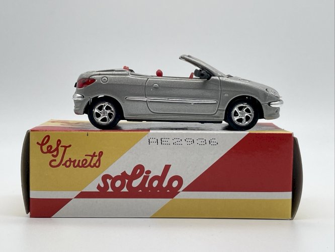 Peugeot 206 (1999) 1/43 Solido