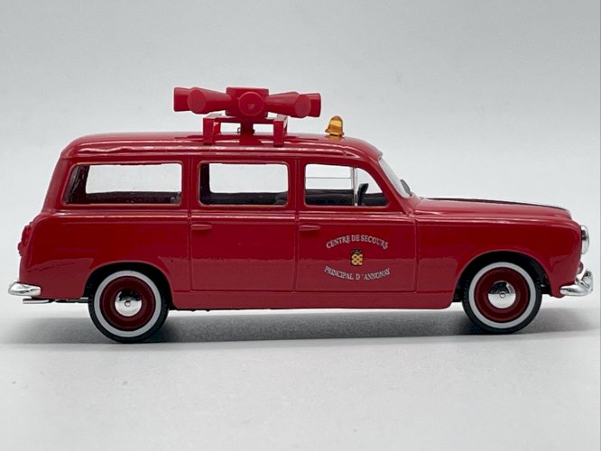 Peugeot 403 Pompier 1/43 Solido