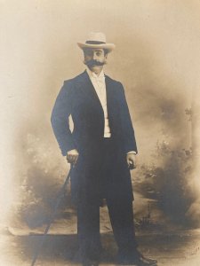 Photo 1900 Black and White dandy man portrait Blain Algiers mustache