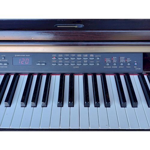 Piano Yamaha Clavinova électrique et Numérique