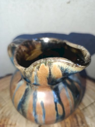 pichet ancien dans le style gilbert metenier ou denbac en bon etat