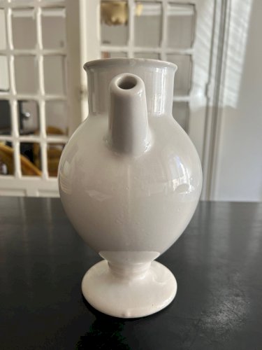 Pichet blanc, années 50