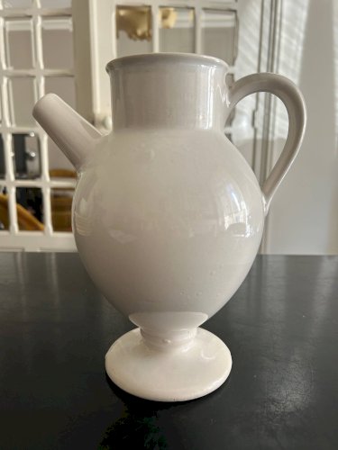 Pichet blanc, années 50