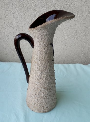 Pichet céramique papillons