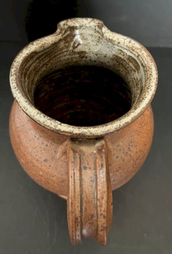 Pichet cruche en grès artisanal marque à identifier céramique  poterie artisanat