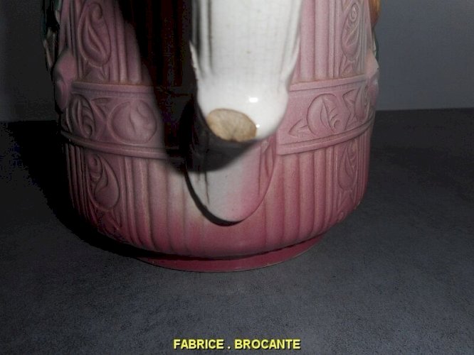 PICHET EN BARBOTINE ROSE