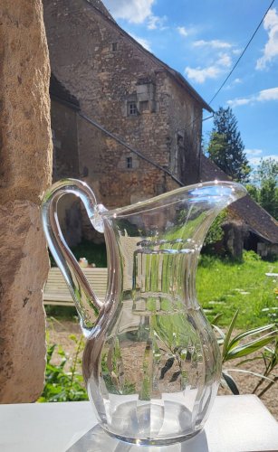 Pichet en cristal de Saint Louis, modèle Cerdagne
