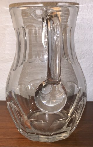 pichet en cristal taillé de Baccarat modèle Harcourt ou Talleyrand