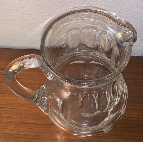 pichet en cristal taillé de Baccarat modèle Harcourt ou Talleyrand