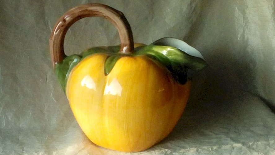 PICHET EN FAIENCE BARBOTINE POMME OU ORANGE**