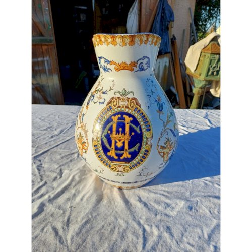Pichet en Faience de Gien 19 ème