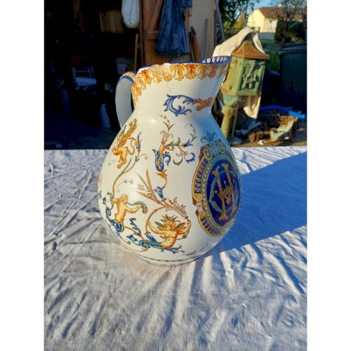 Pichet en Faience de Gien 19 ème