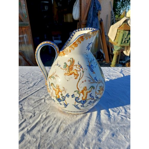 Pichet en Faience de Gien 19 ème