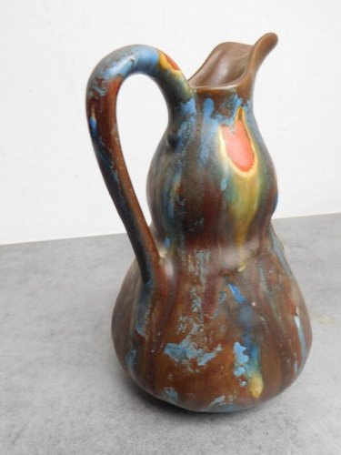 PICHET EN FAIENCE MULTICOLORE 393