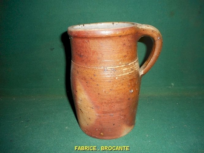 PICHET EN GRES ANCIEN N° 4
