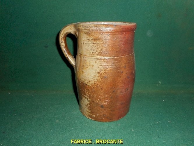 PICHET EN GRES ANCIEN N° 4