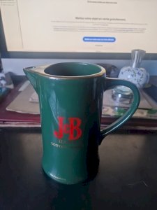 pichet j&b scotch whisky en céramique TBE Ou Neuf