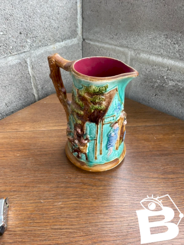 Pichet Mouzin leach ? et cie nimy ??