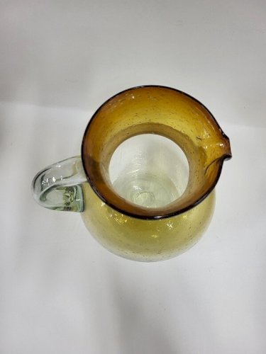 PICHET OU BROC EN VERRE DE BIOT