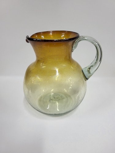 PICHET OU BROC EN VERRE DE BIOT