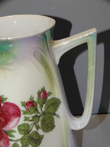 -PICHET PORCELAINE A DECOR DE ROSES N°982 SANS MARQUE APPARENTE déco Table  D