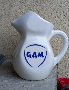 Pichet publicitaire GAM