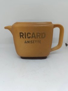 Ricard pitcher anise liqueur signed by the Ricard ceramics workshop in good condition.