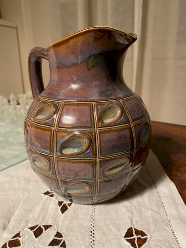 Pichet signé Denbac vintage, signé, numéroté, époque art nouveau.