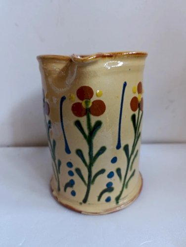 pichet/ vase en terre cuite attribué a la poterie de marmaz dans le 74 en bon etat