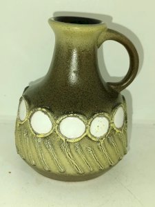 pichet / vase vintage travail allemand? numeroté en bon etat