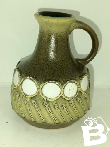 pichet / vase vintage travail allemand? numeroté en bon etat