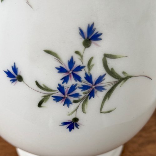 Pichet verseuse en porcelaine décor au barbeau XVIIIe M3961