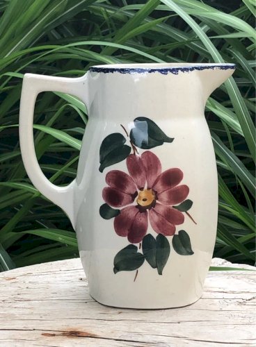 Pichet vintage en faïence motifs fleurs